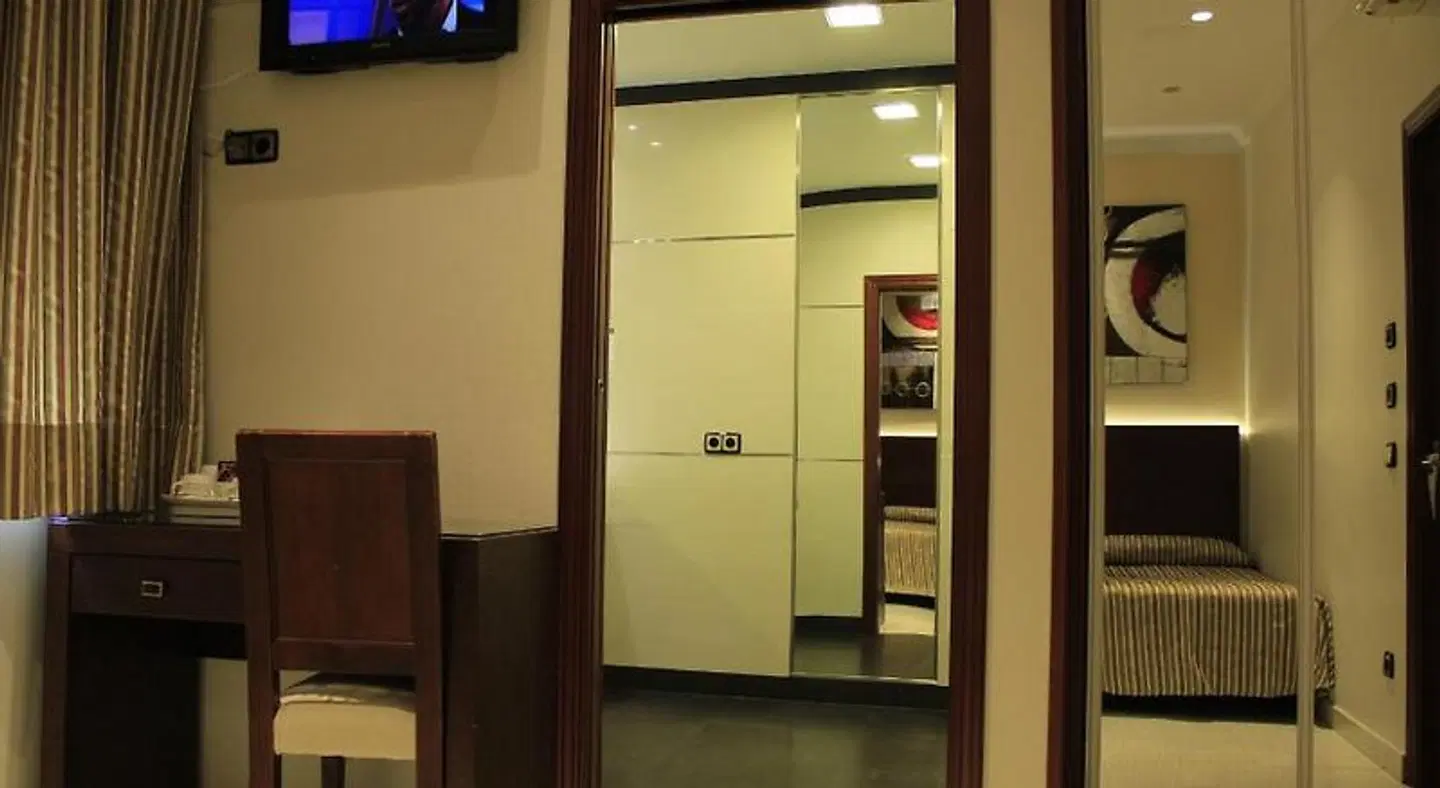 Hostal Atocha Almudena Martín LOUNGE_LOBBY