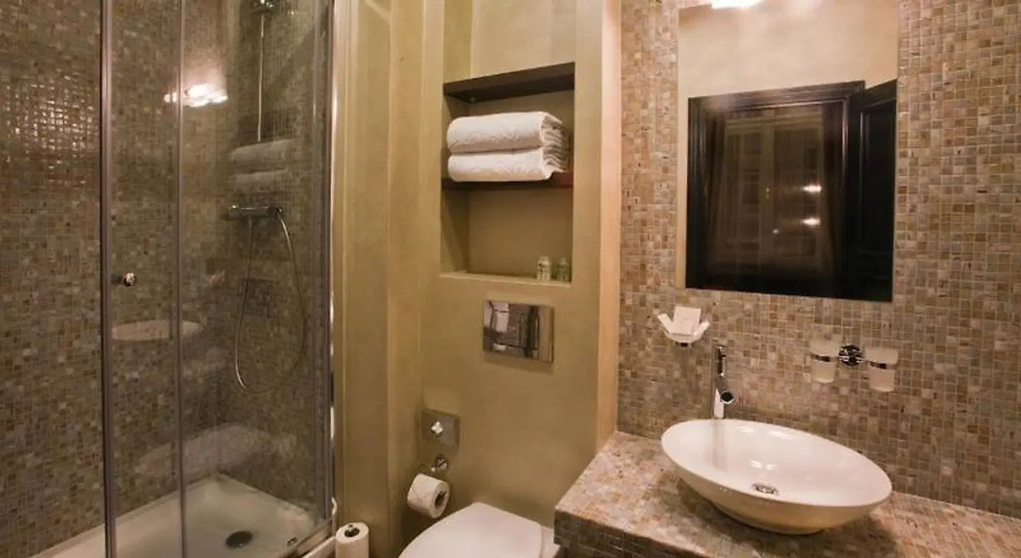 Design Hotel Jewel Prague Badezimmer