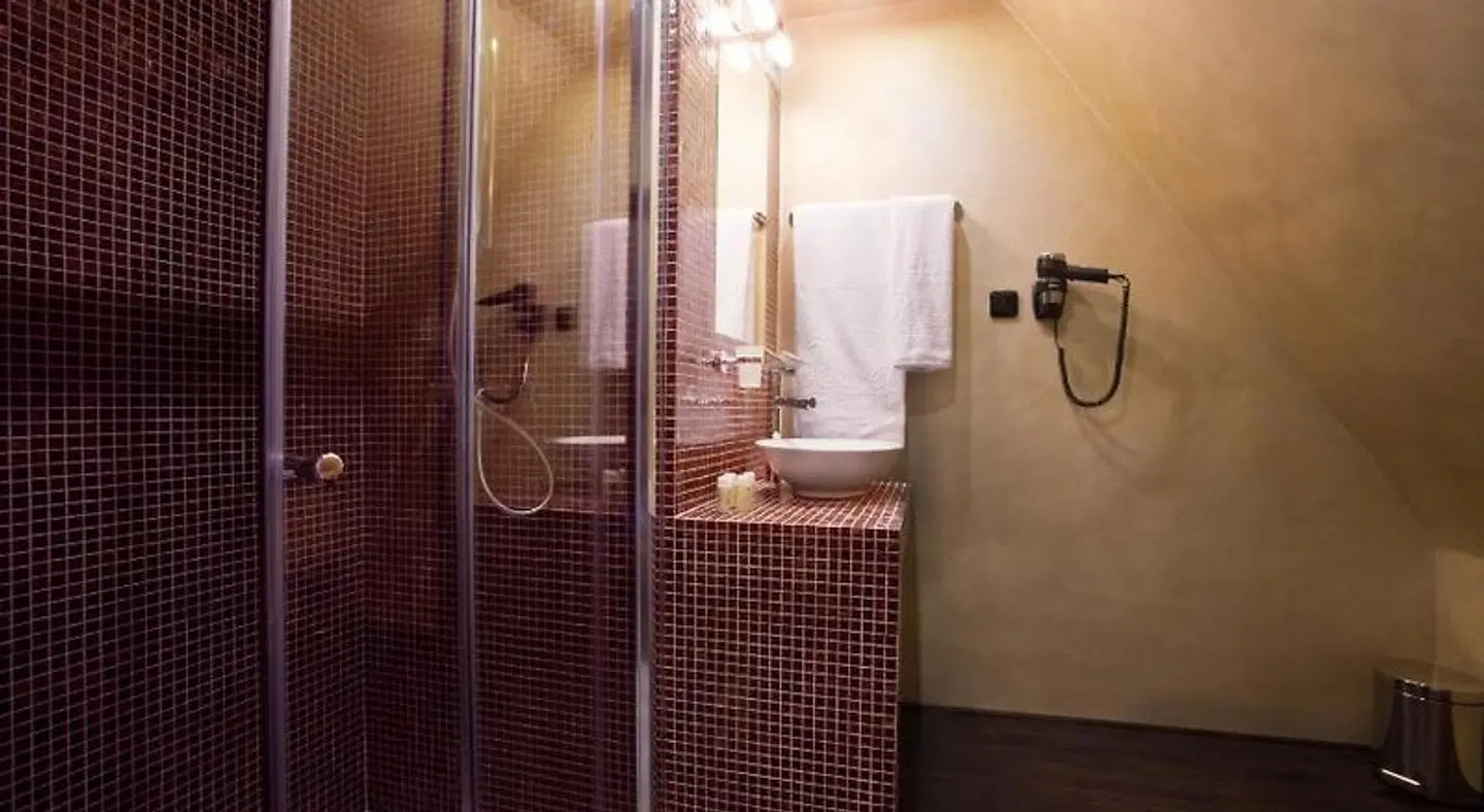 Design Hotel Jewel Prague Badezimmer