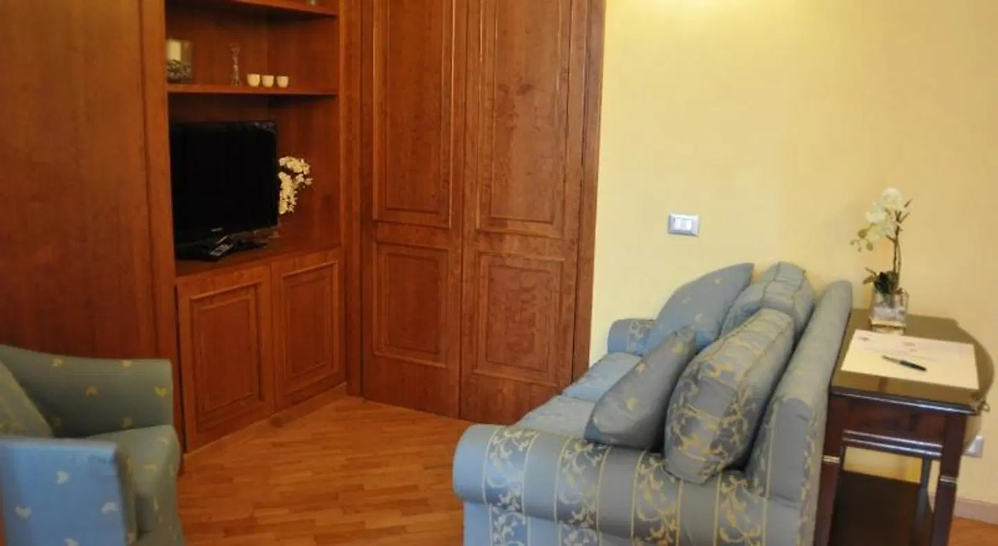 Dea Suite Roma ROOM_EXAMPLE