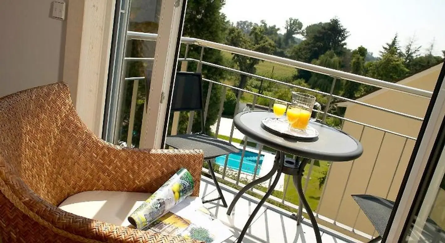 Hirschen Terrasse