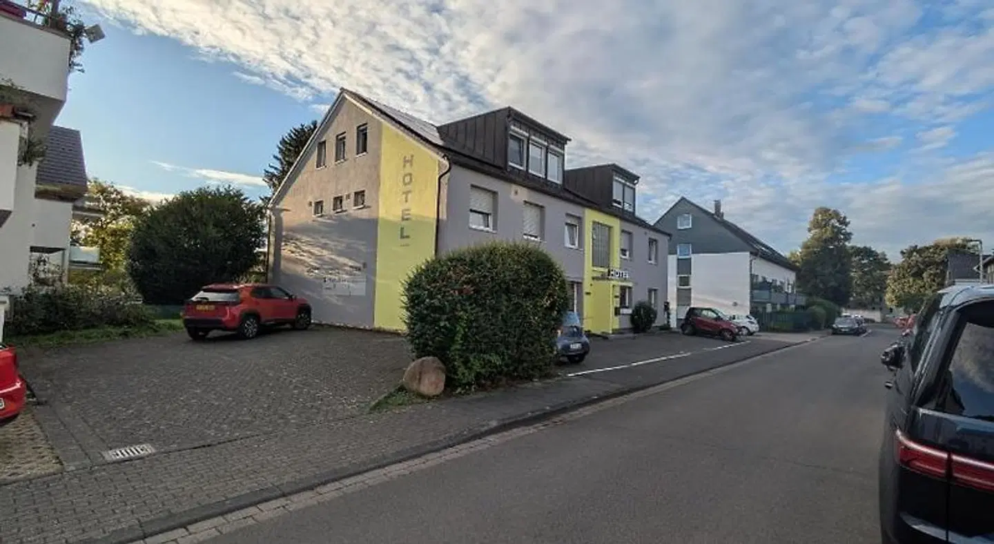 Alscher EXTERIOR