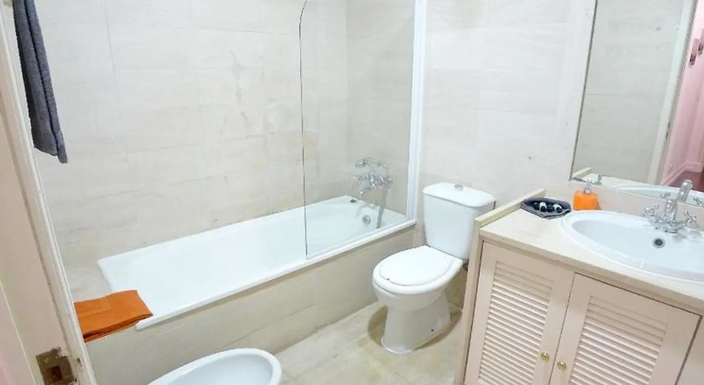 LV Premier Chiado Apartments Badezimmer