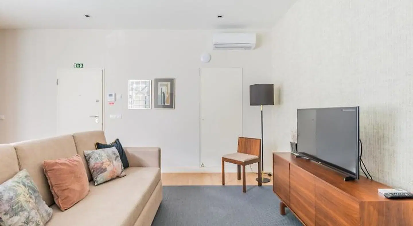 Augusta Residence Serviced Apartments ROOM_EXAMPLE