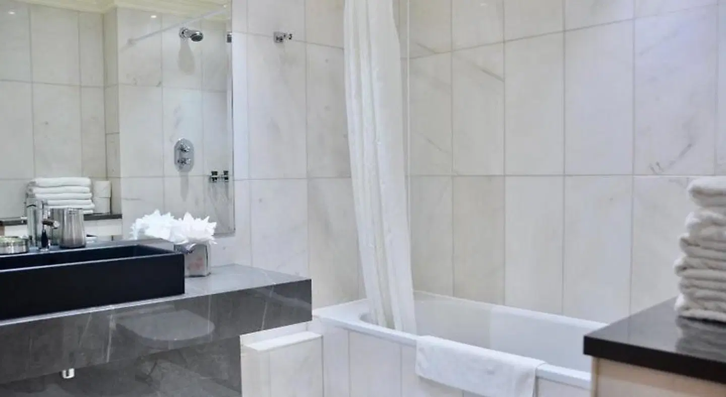 Sanctum Badezimmer