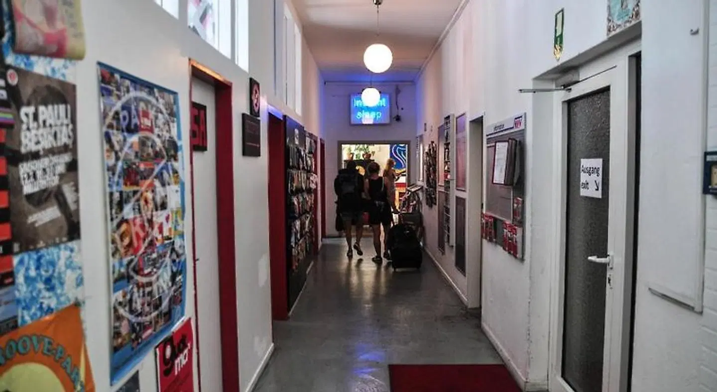 Instant Sleep LOUNGE_LOBBY