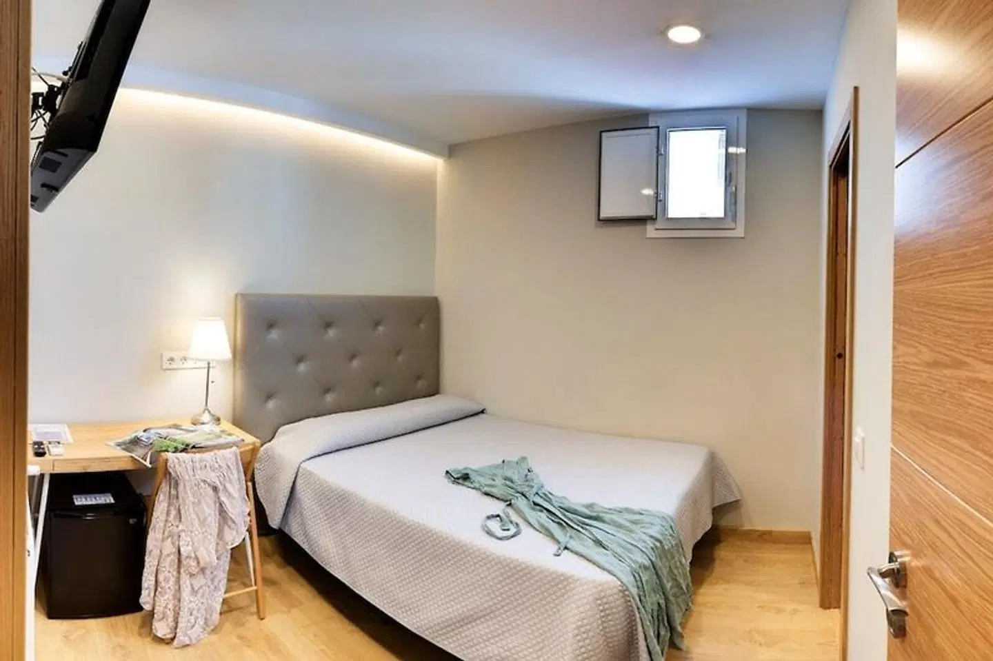 Hostal Patria Madrid ROOM_EXAMPLE