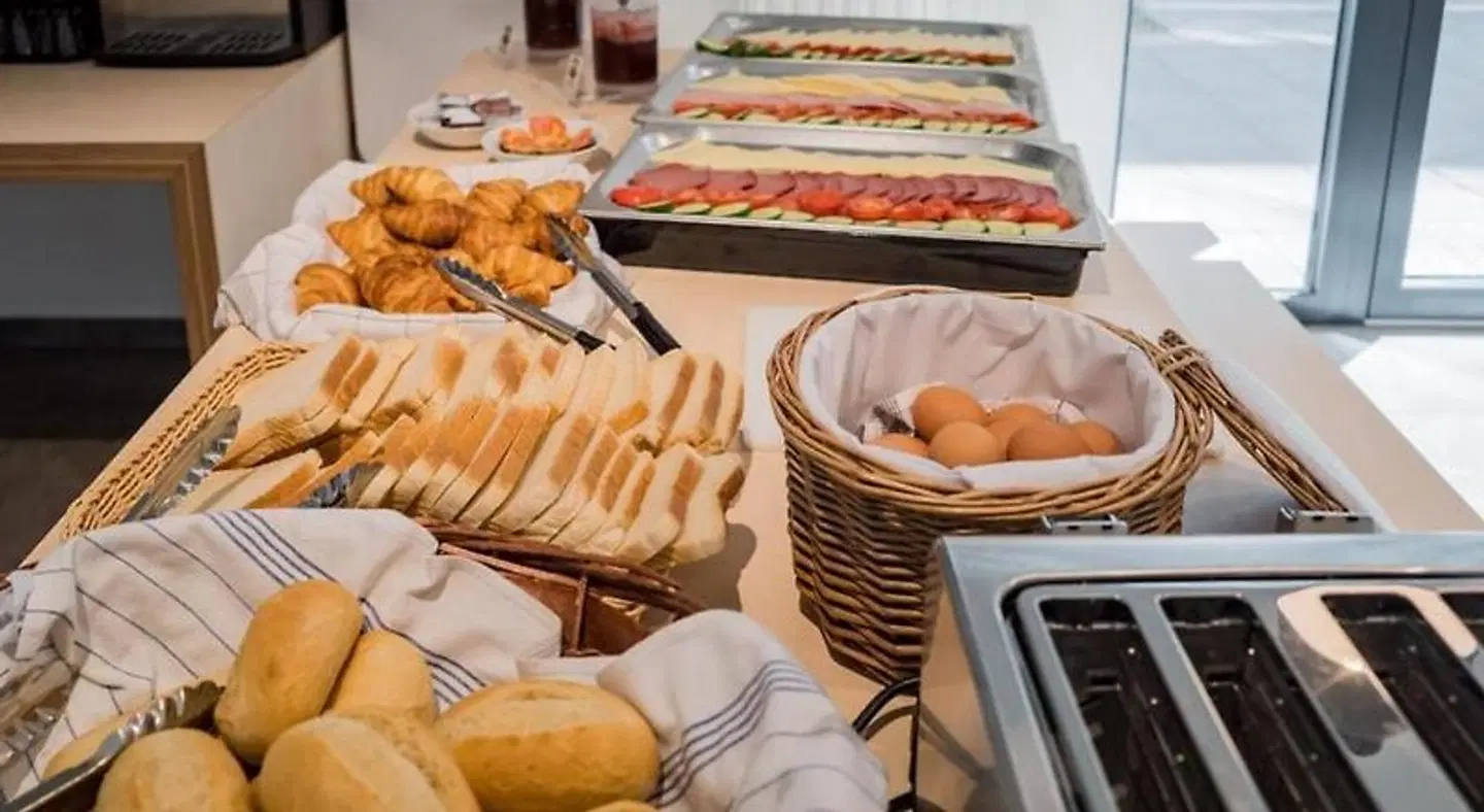 Nena Hostel Berlin Restaurant