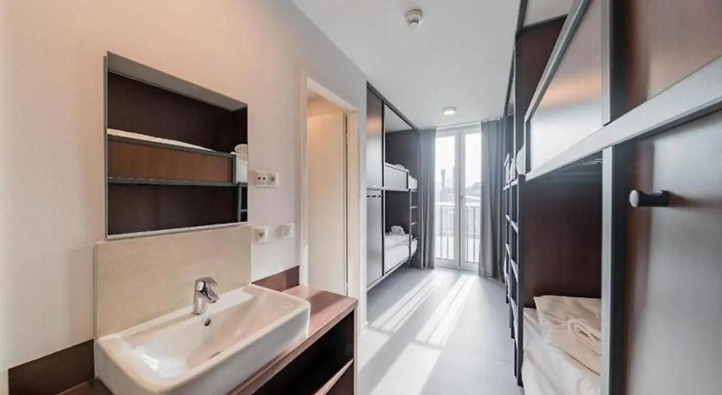 Nena Hostel Berlin Badezimmer