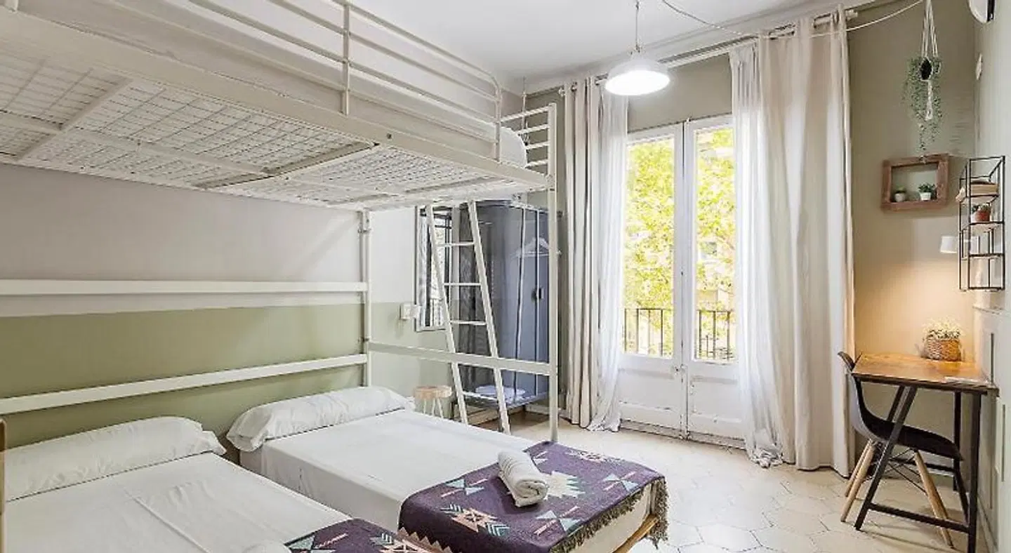 BirdHouse ROOM_EXAMPLE