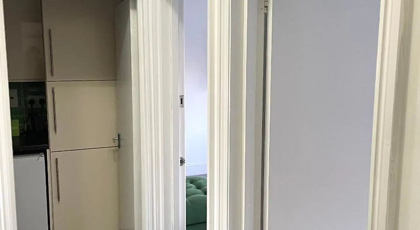 Hotel 63 ROOM_EXAMPLE