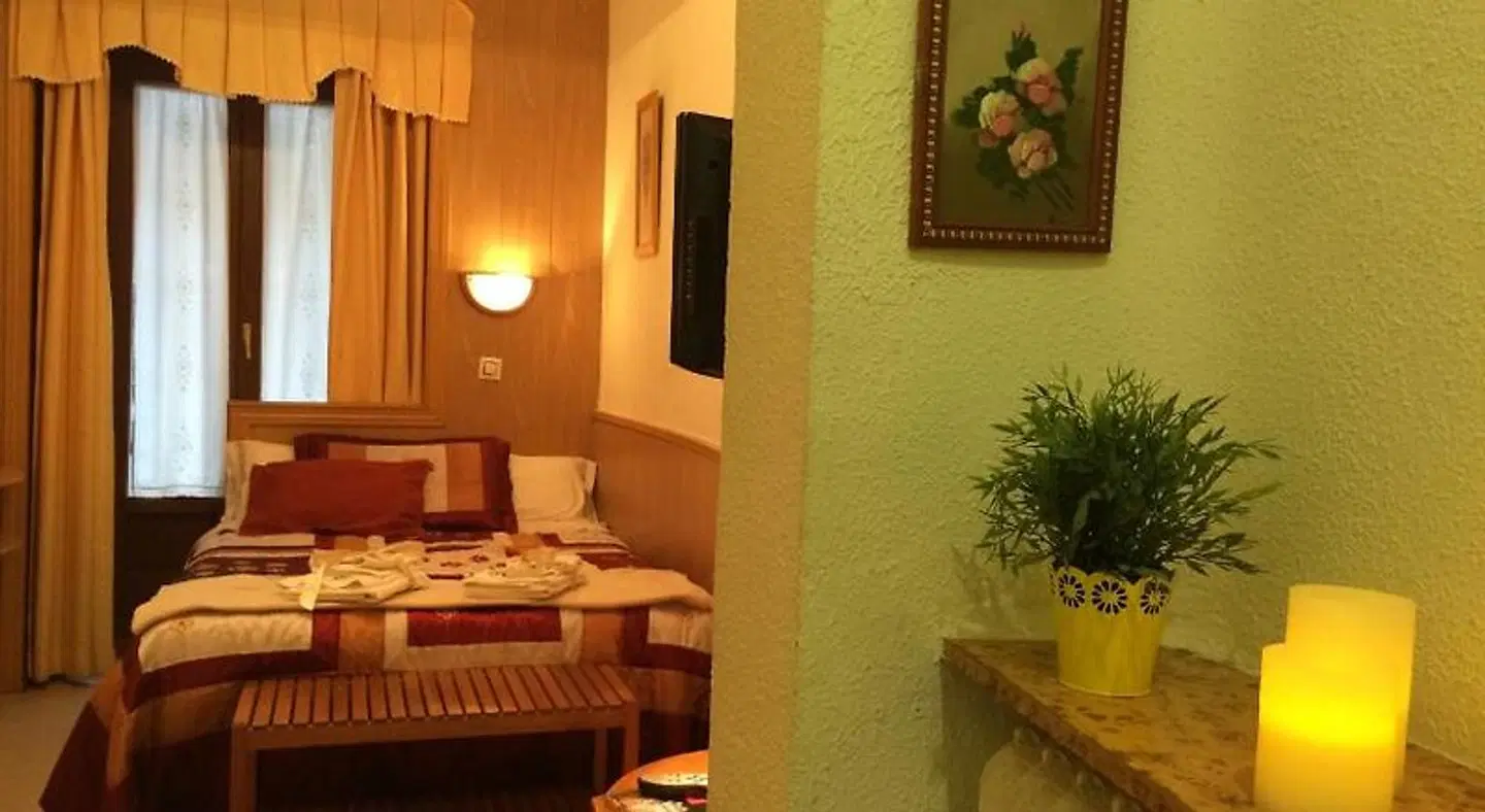 Hostal Aliste HEALTH_BEAUTY