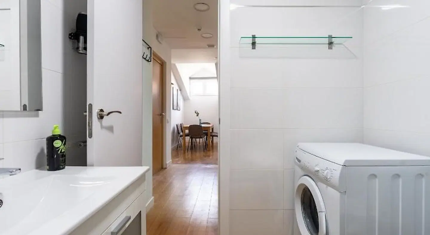 Apartamentos San Lorenzo 26 Badezimmer