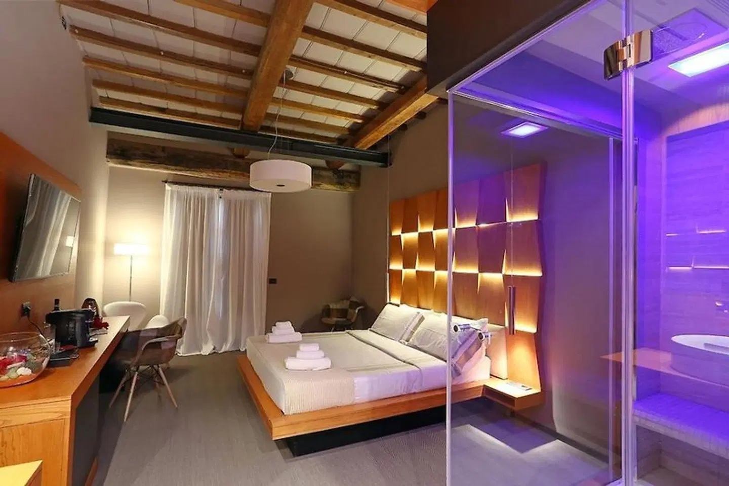 Unicum Vite ROOM_EXAMPLE