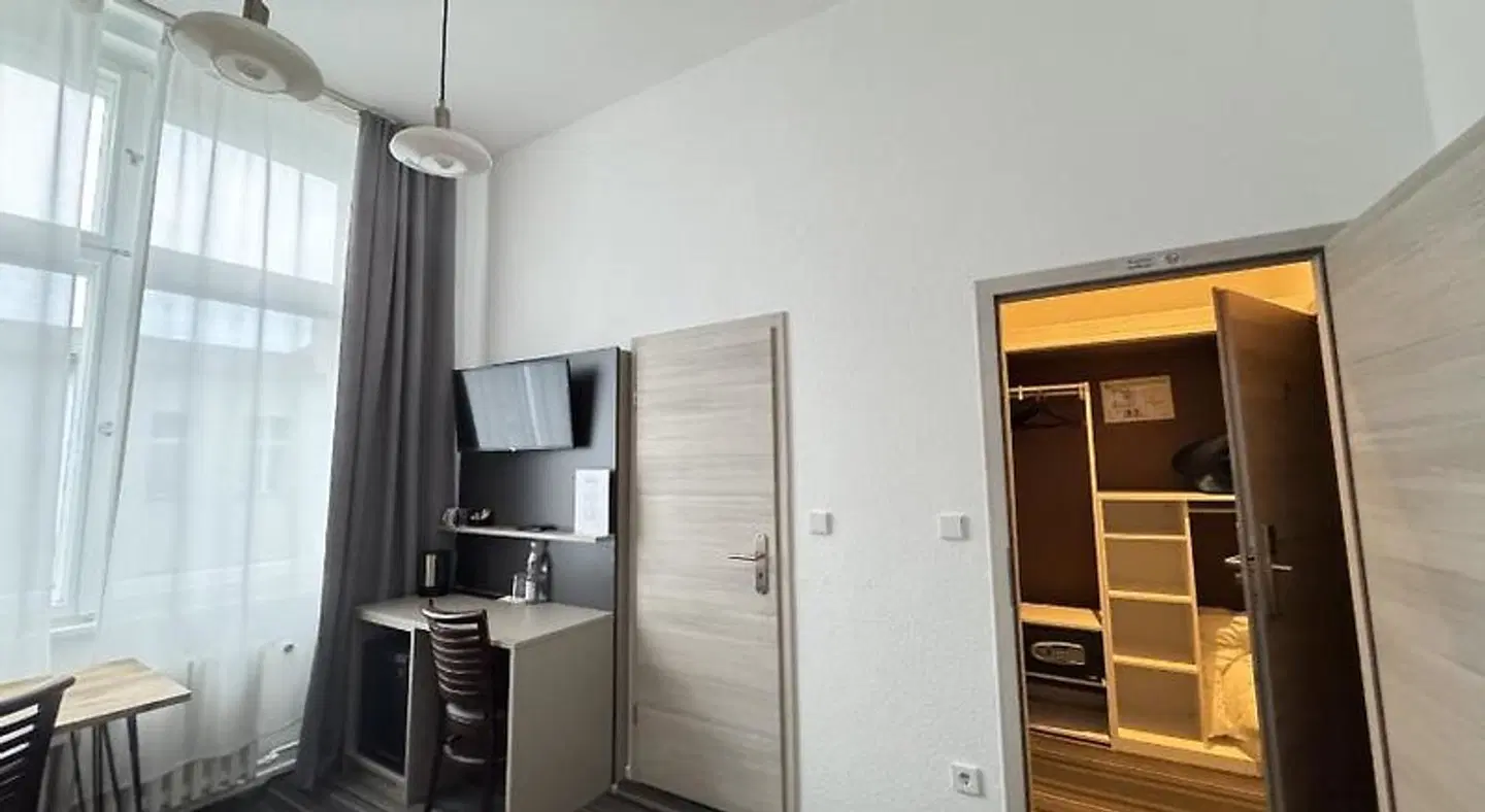 Bregenz ROOM_EXAMPLE