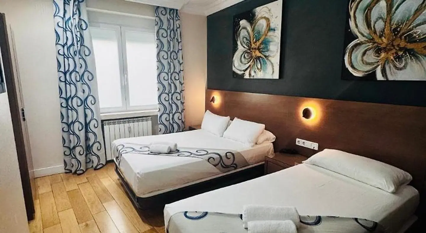 Hostal Sol Square Madrid ROOM_EXAMPLE