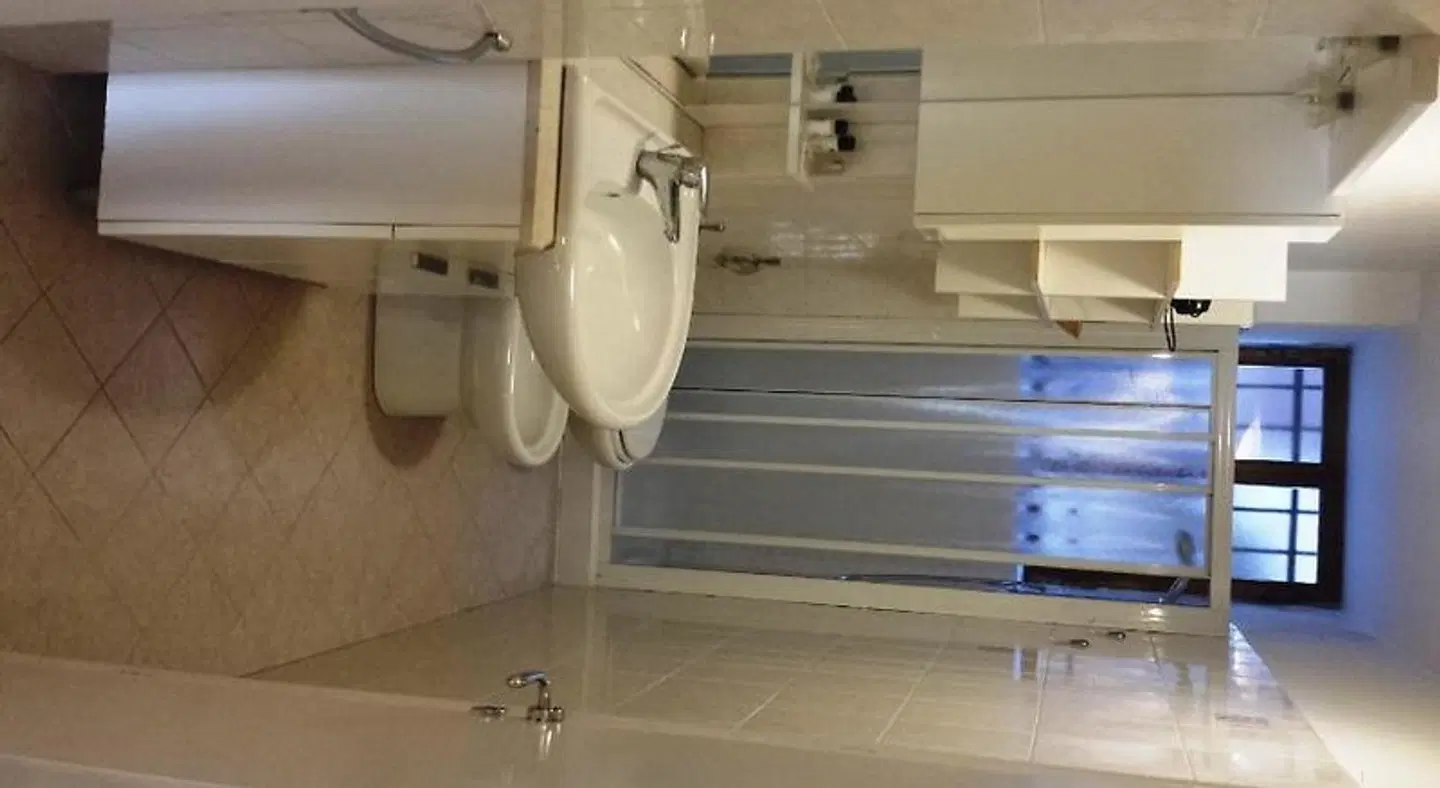 Al Portico Guest House Badezimmer