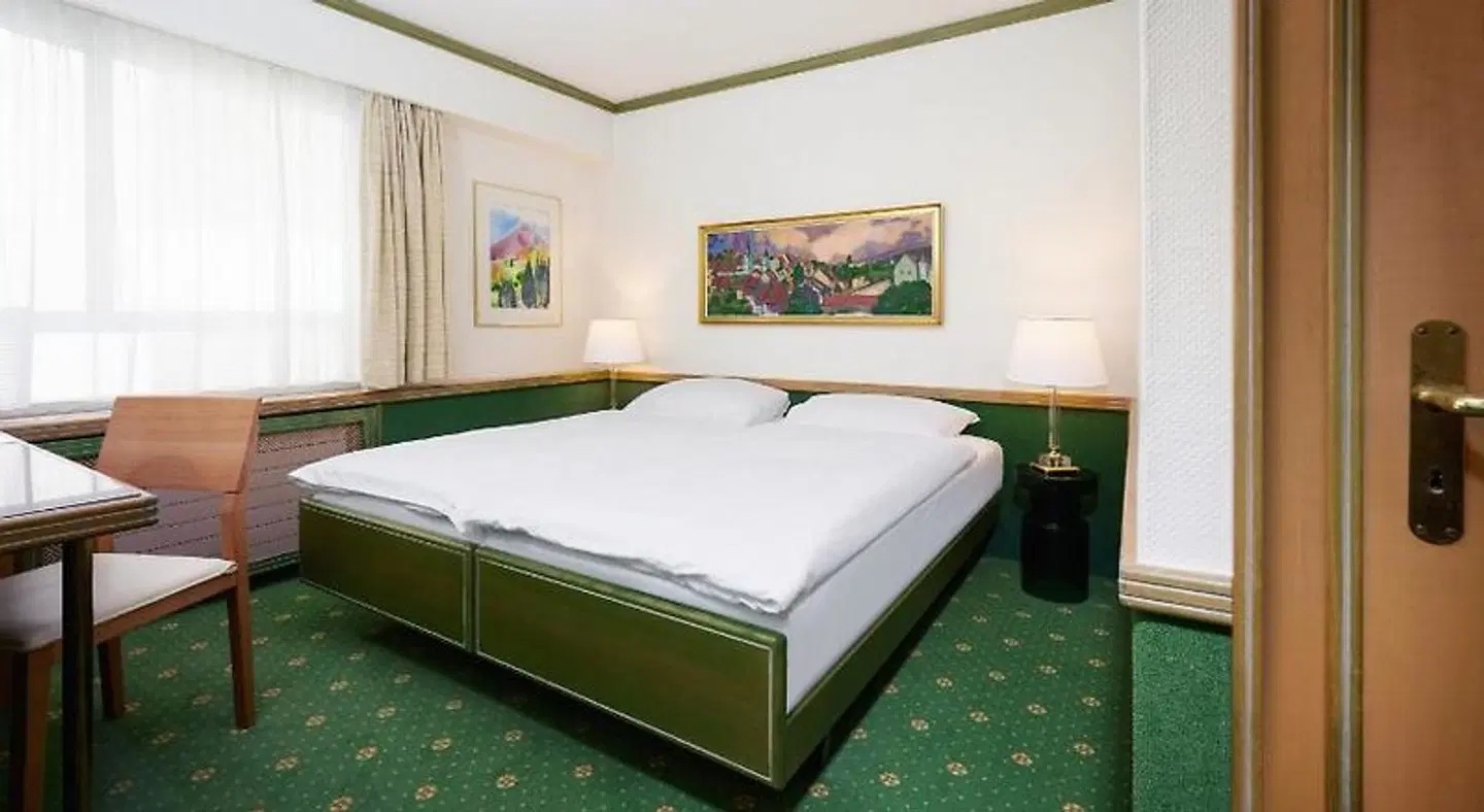 Arlette beim Hauptbahnhof ROOM_EXAMPLE