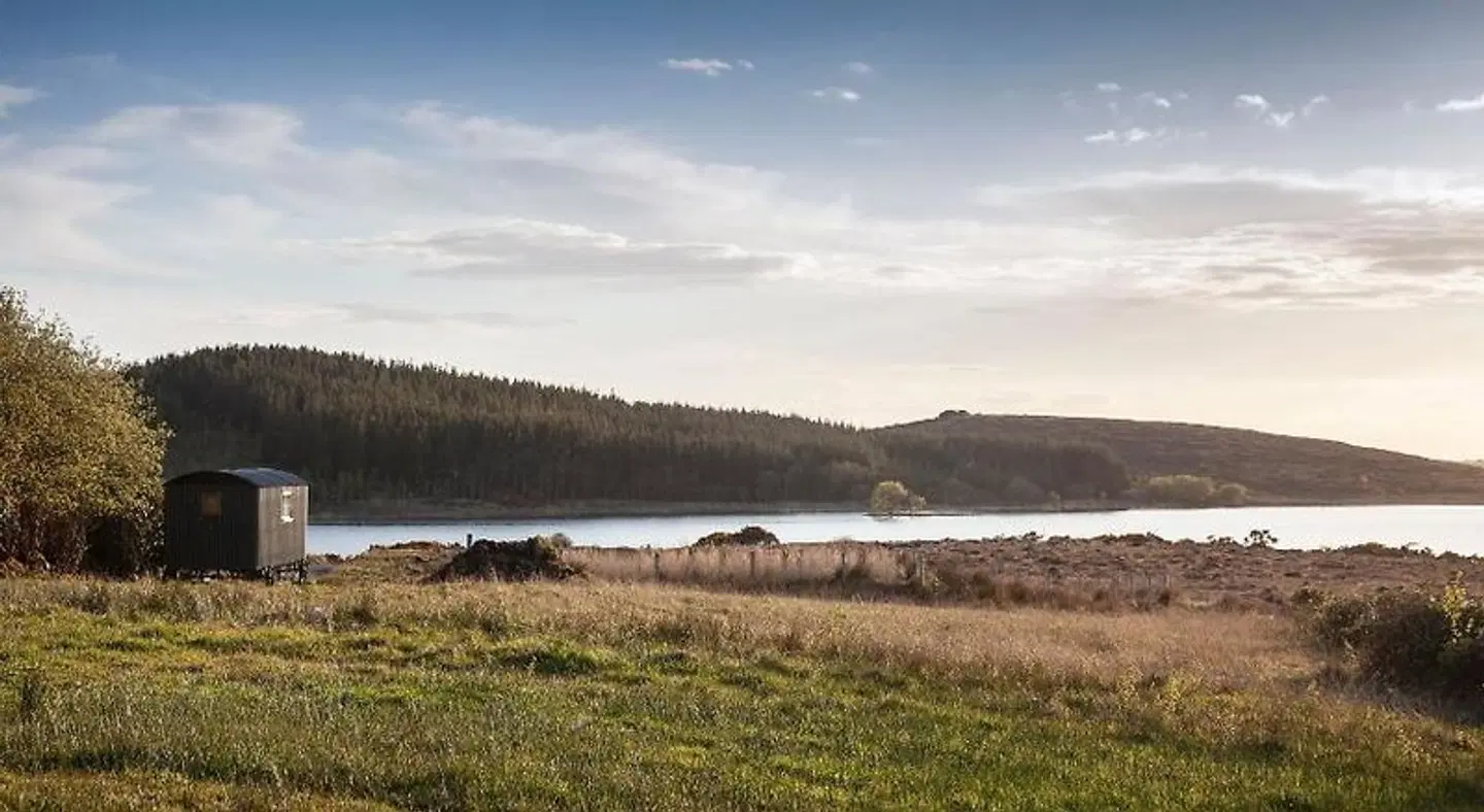 Lough Mardal Lodge LANDSCAPE