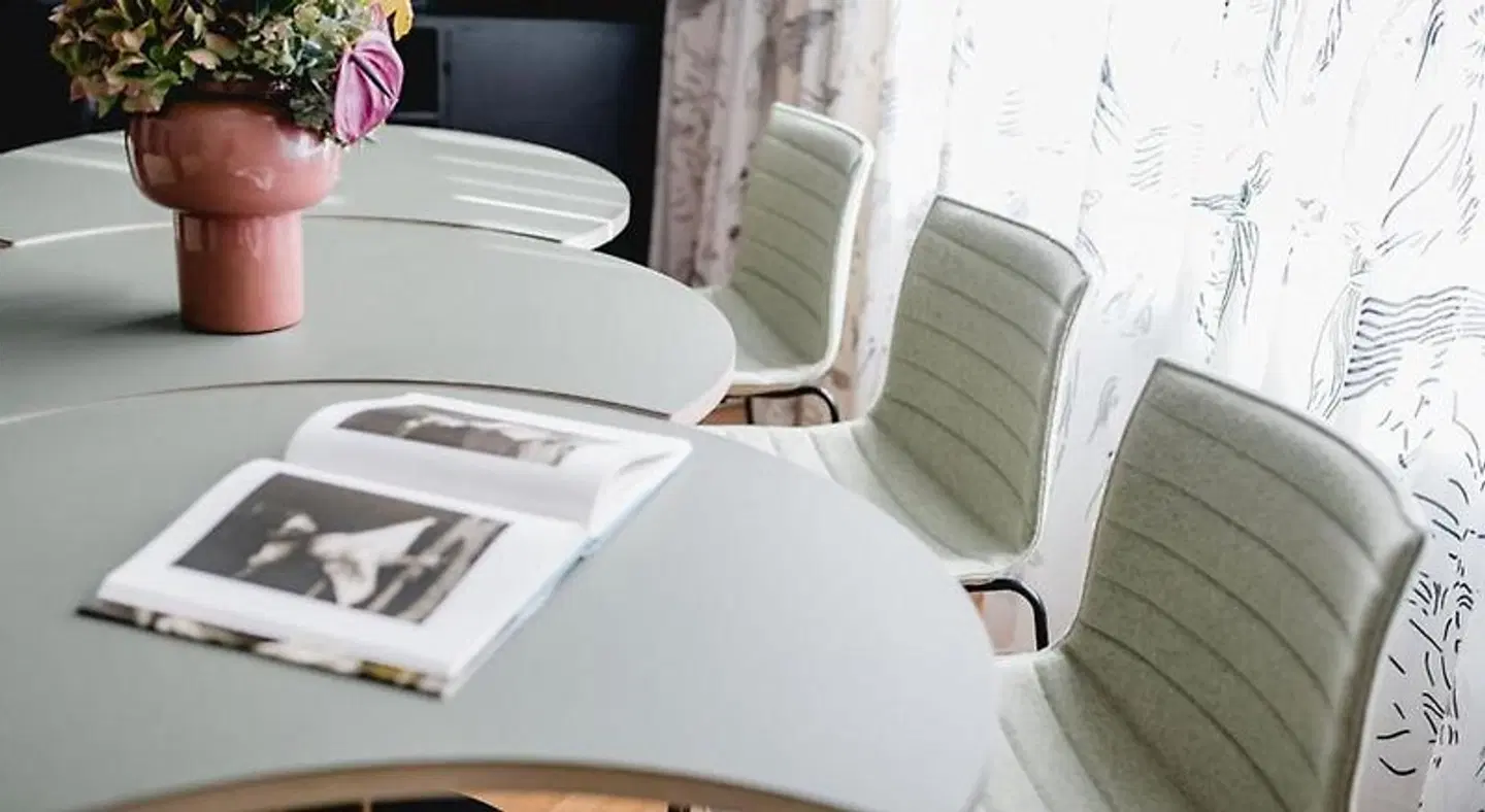 Altstadt Vienna PEOPLE