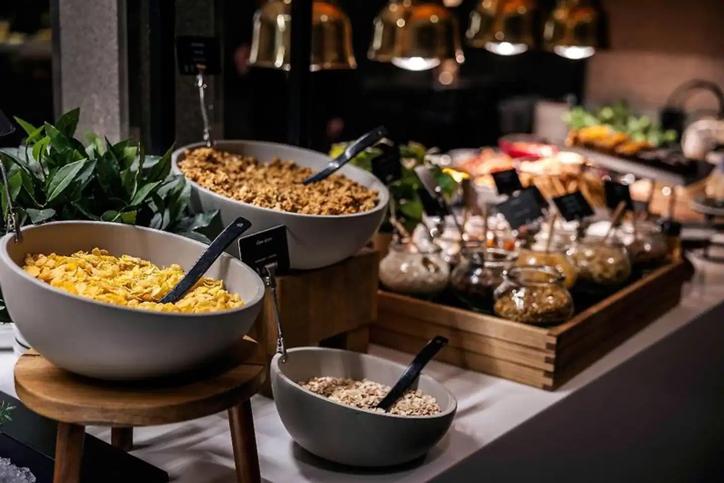 Quality Hotel Saga Restaurant