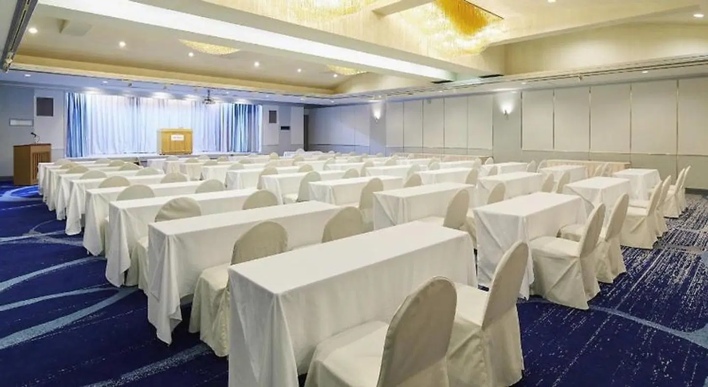 Novotel Okinawa Naha Konferenz