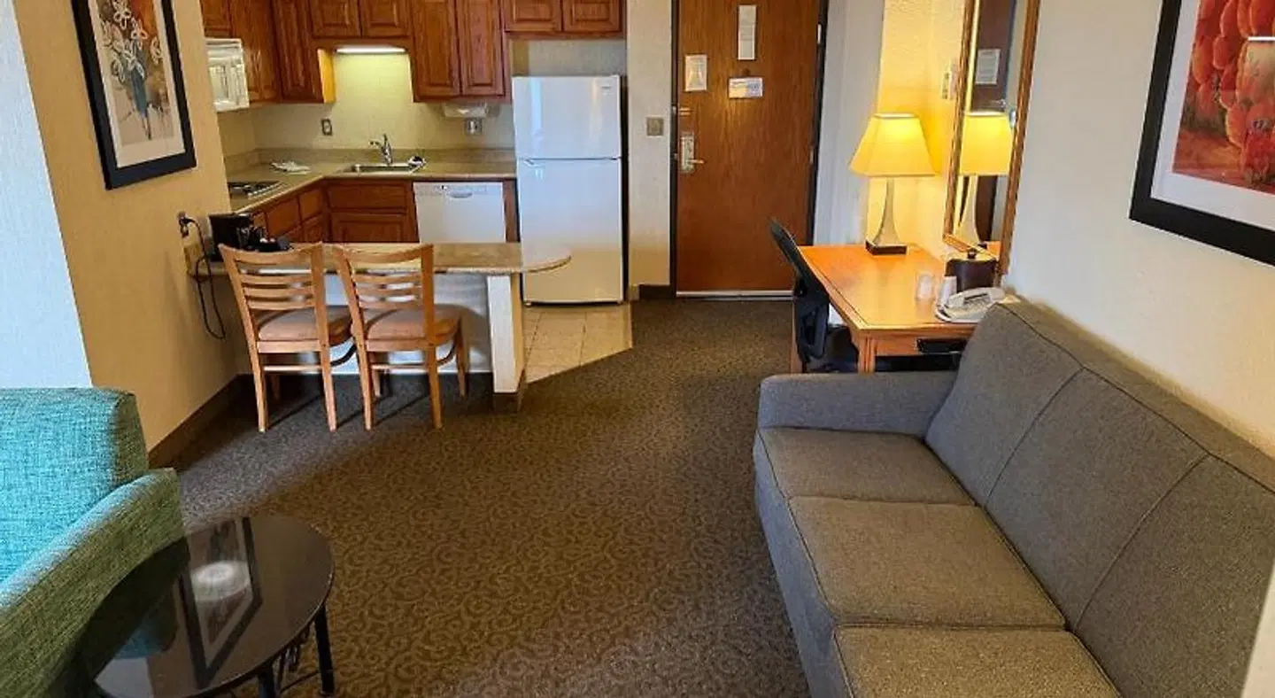 Drury Inn & Suites McAllen LOUNGE_LOBBY