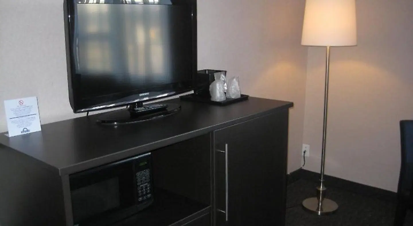 Days Inn by Wyndham Montreal Airport Conference Centre Badezimmer