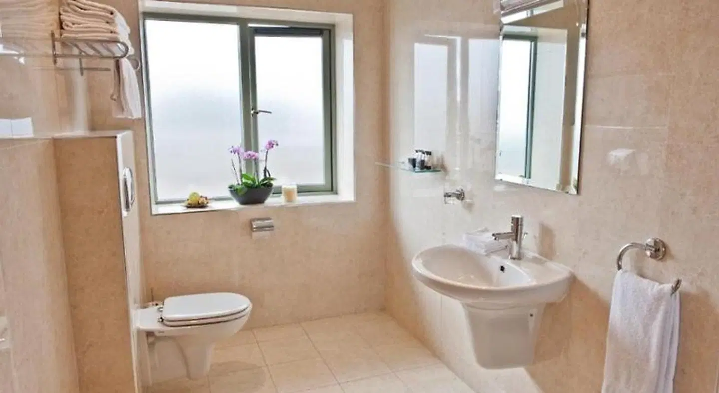 Park Place Apartments Badezimmer
