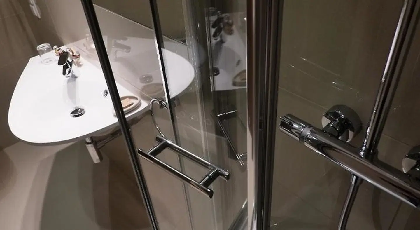 Apartamenty Starówka - Riverside Badezimmer