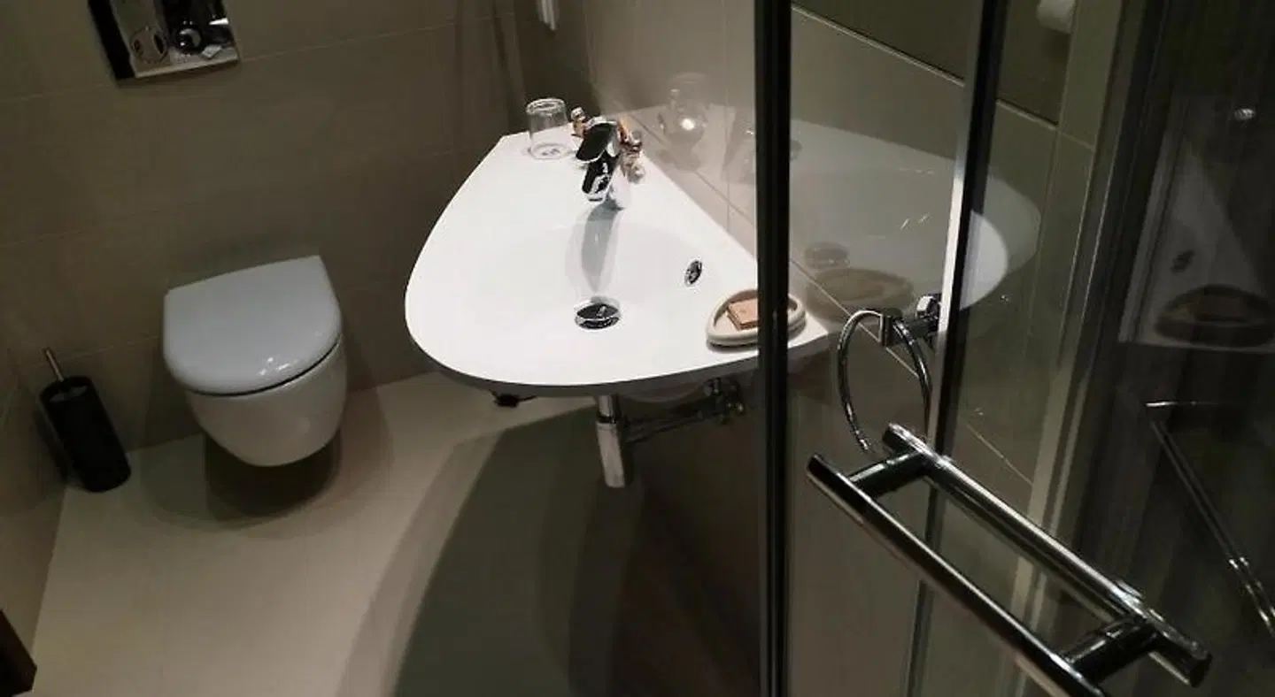 Apartamenty Starówka - Riverside Badezimmer