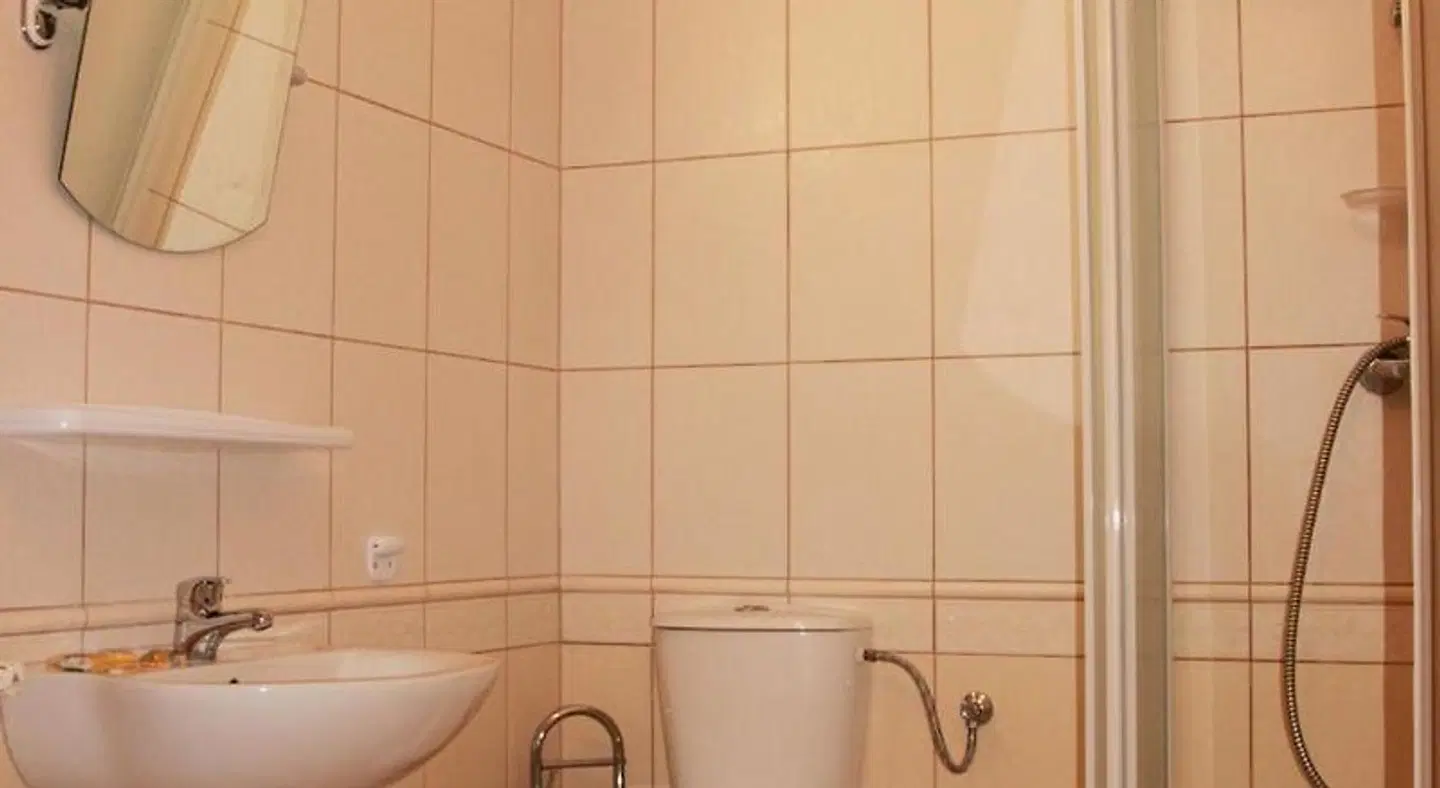 Palac w Nosowie Badezimmer