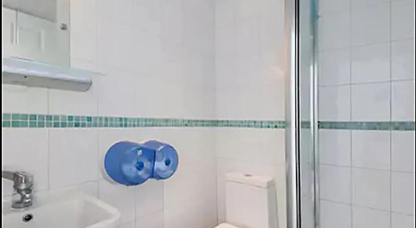 Reef Island Lodge - Hostel Badezimmer