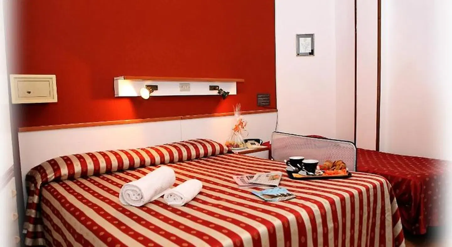 American ROOM_EXAMPLE
