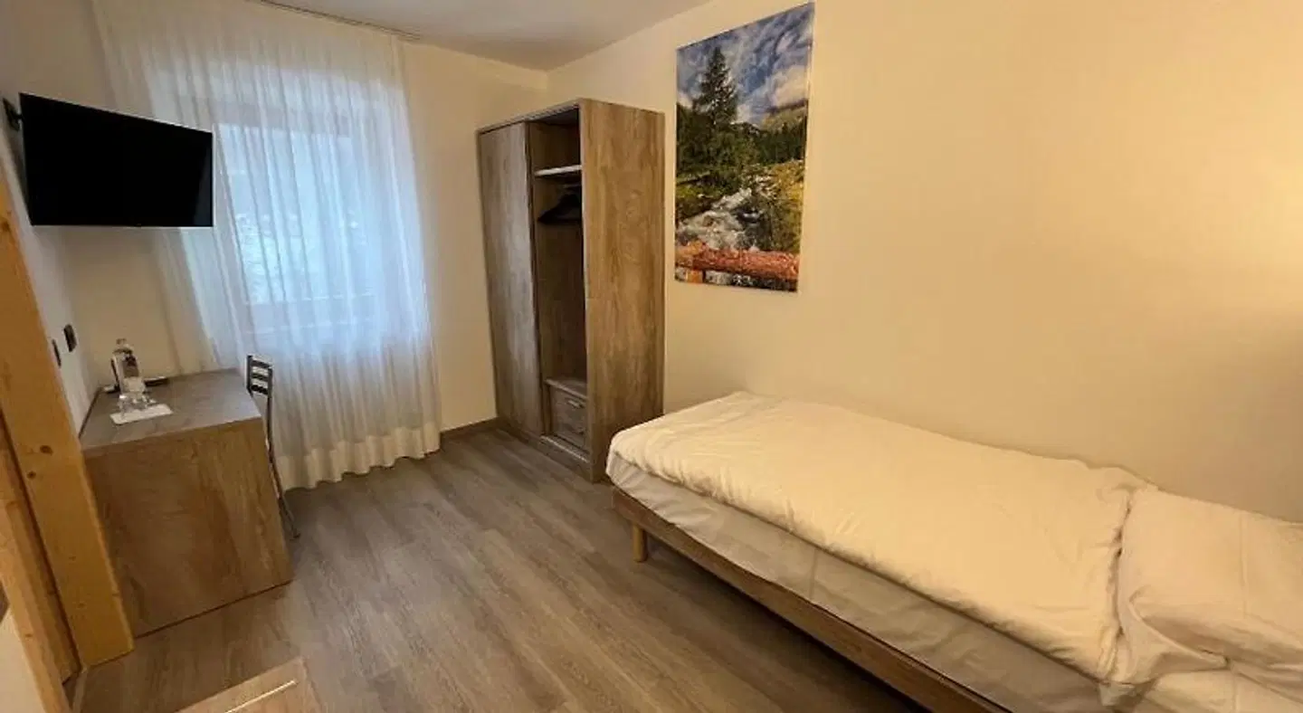 Zanella ROOM_EXAMPLE