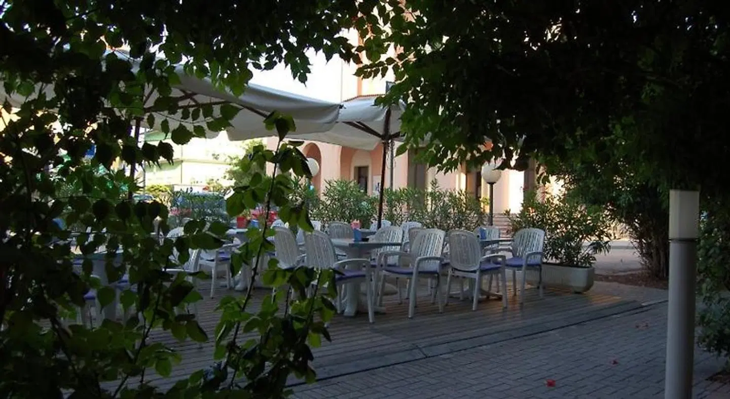 Wally Restaurant