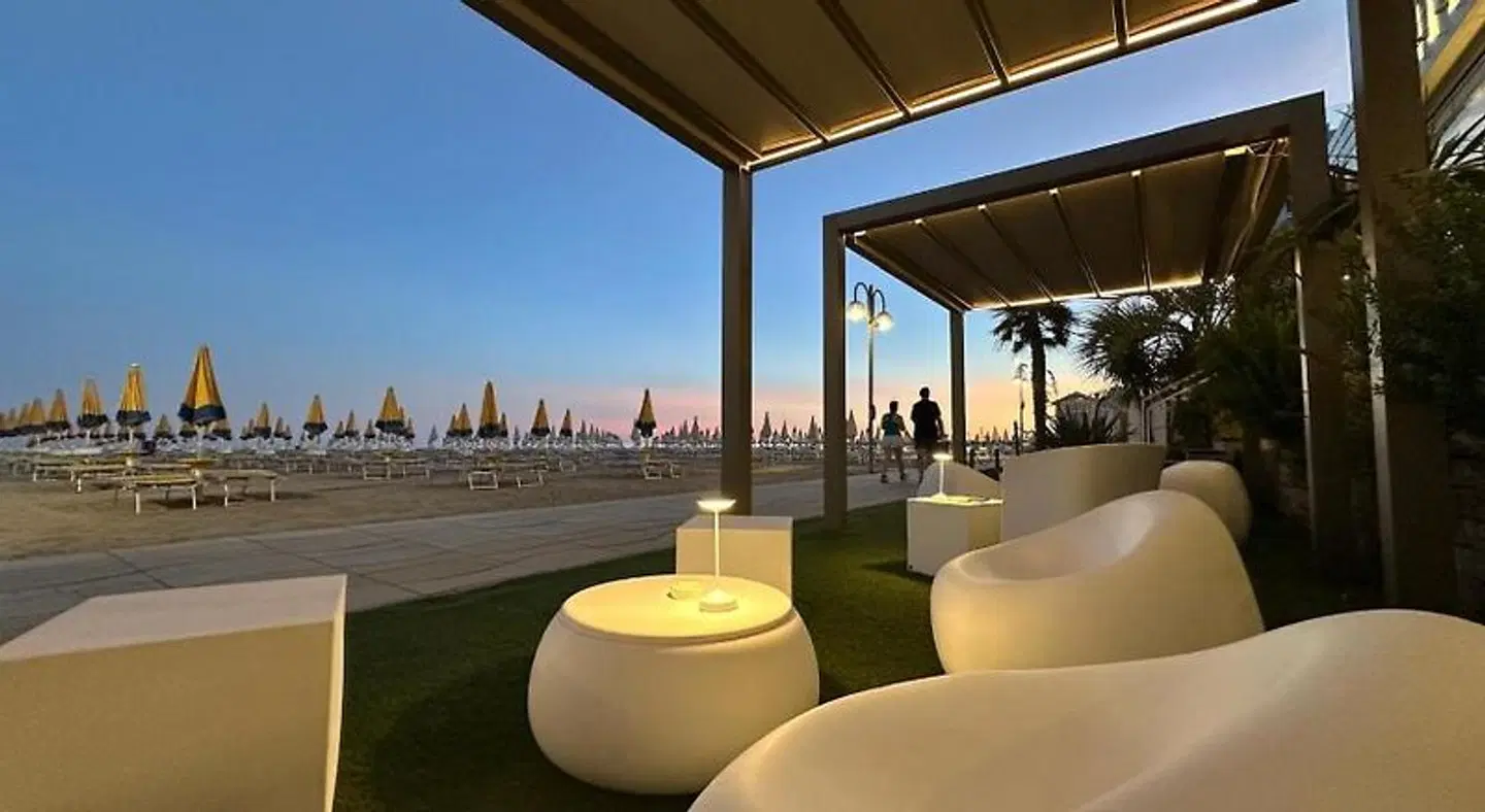 Nizza Frontemare Terrasse