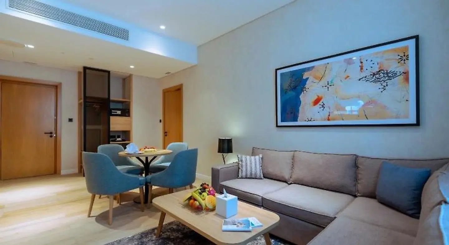 West Walk Retaj Hotel ROOM_EXAMPLE