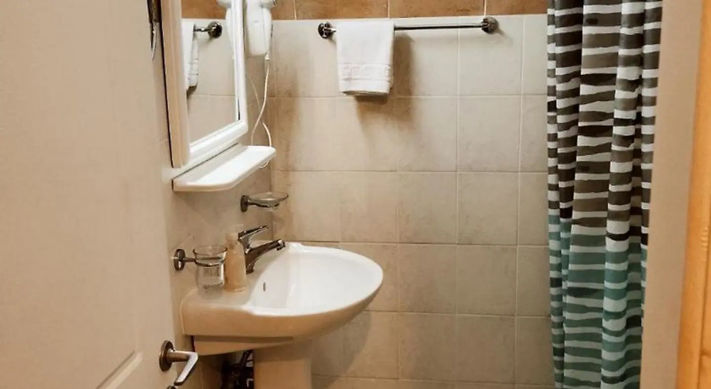 Guesthouse Eleftherios Badezimmer