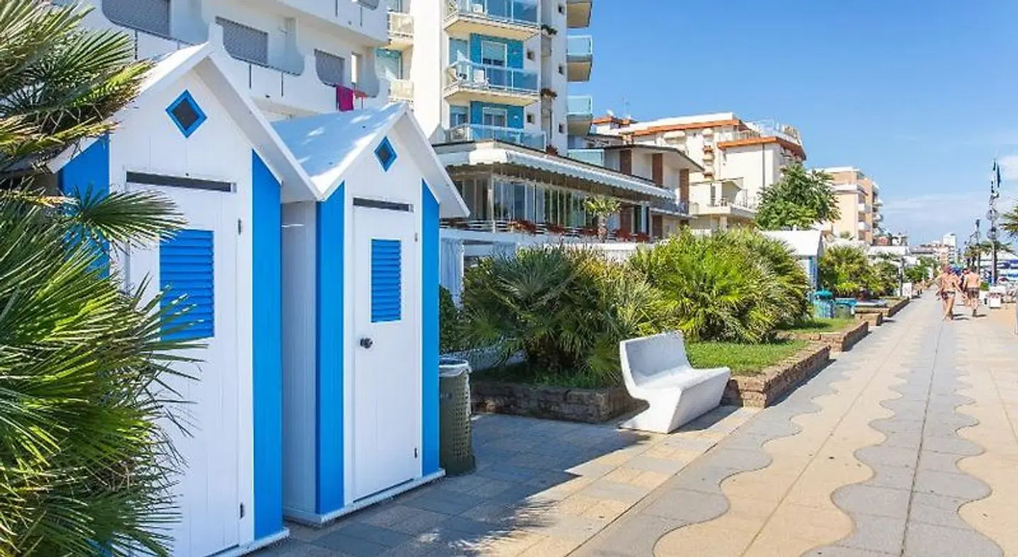 Costa del Sol EXTERIOR