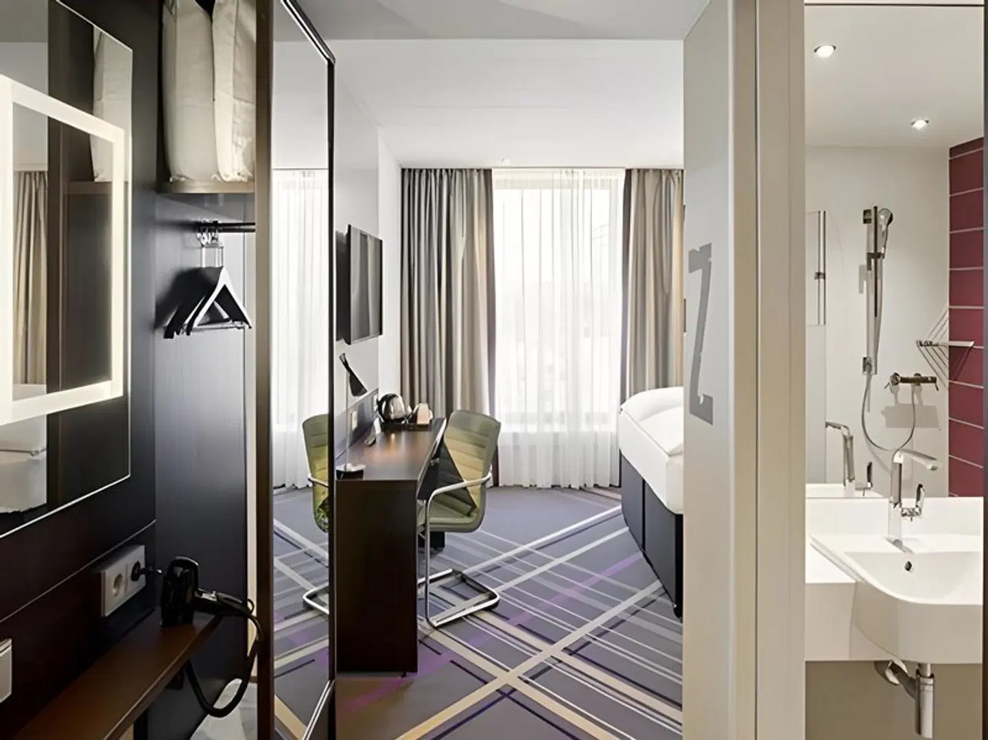 Premier Inn Regensburg City Centre