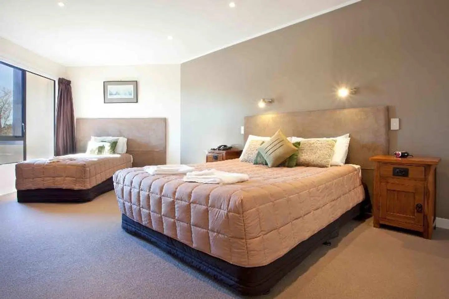 Auckland Airport Kiwi Hotel ROOM_EXAMPLE