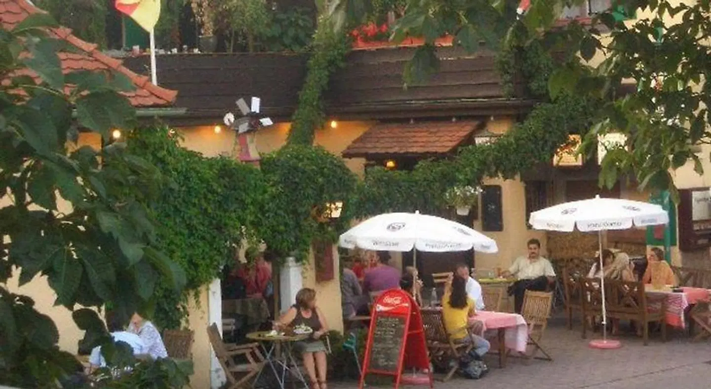 Zur Alten Brauerei Terrasse