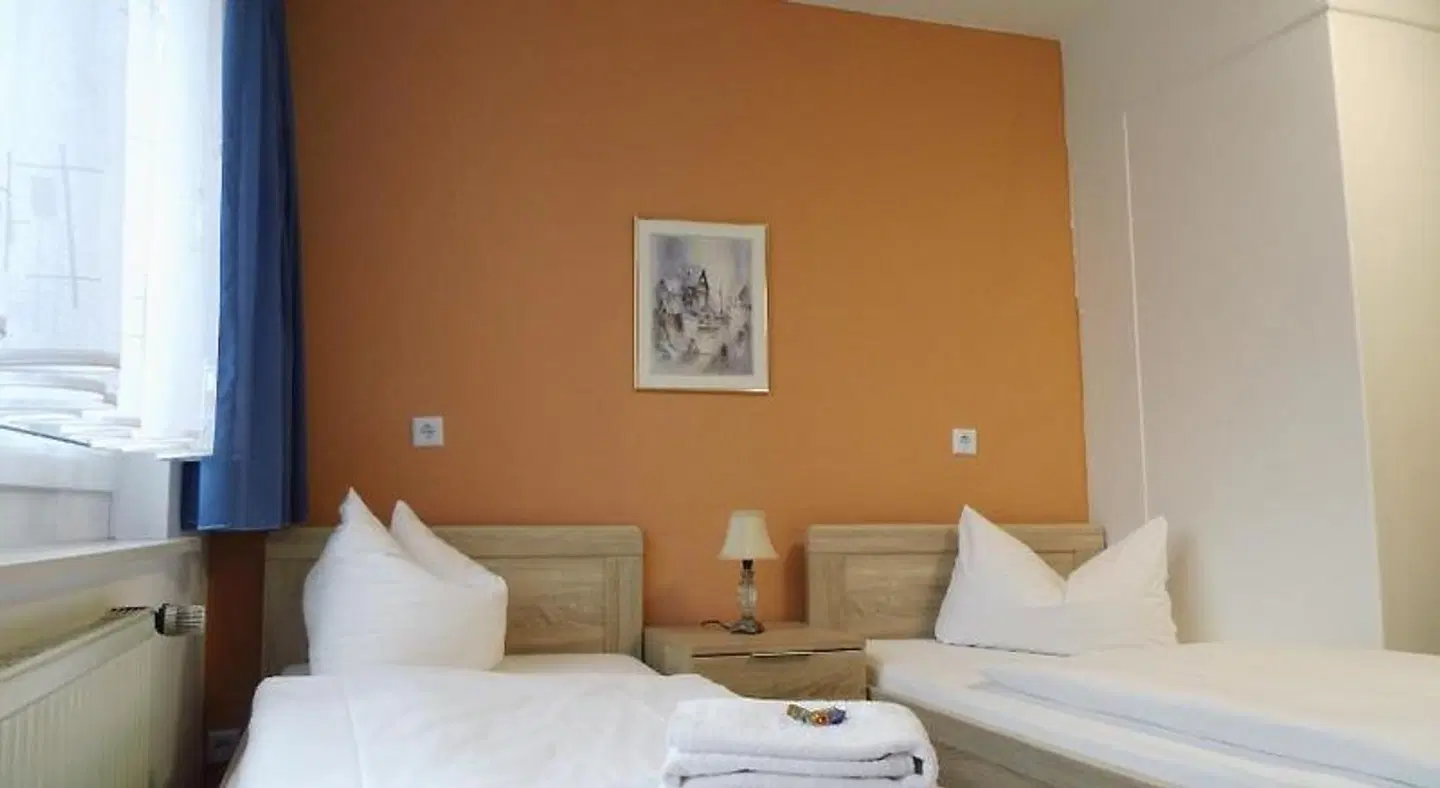 Sturm ROOM_EXAMPLE