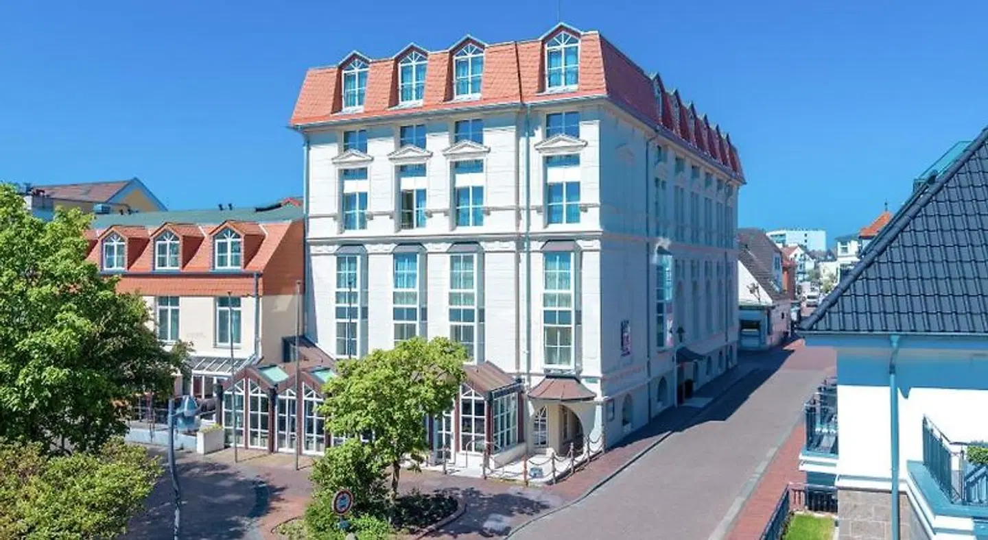 Vier Jahreszeiten EXTERIOR