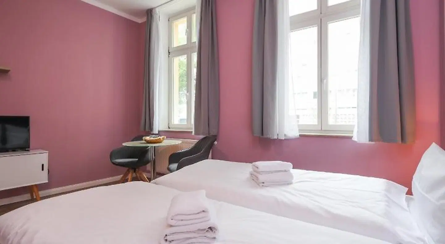 Amaroo - Gastehaus Potsdam Charlottenhof HEALTH_BEAUTY