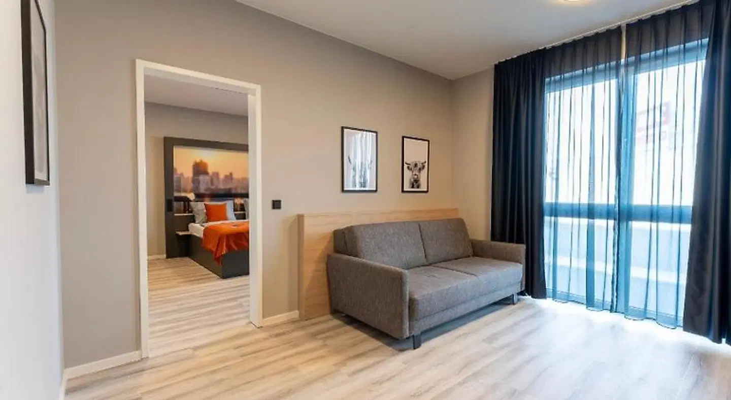 JustStay München Hotel & Apartments ROOM_EXAMPLE