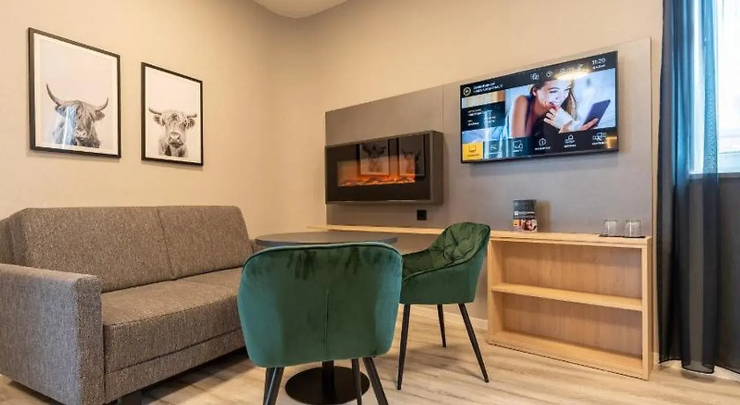 JustStay München Hotel & Apartments ROOM_EXAMPLE