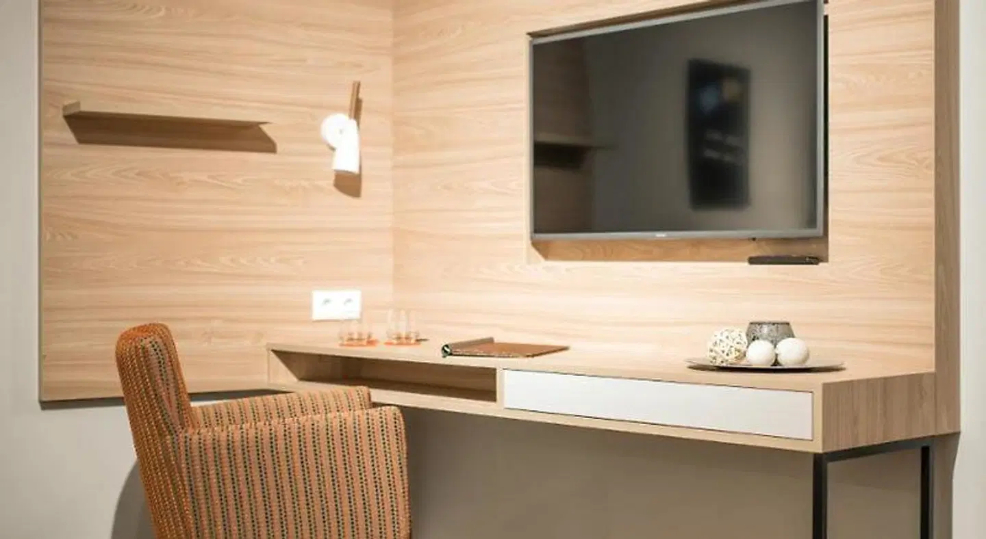 stattHotel. ROOM_EXAMPLE