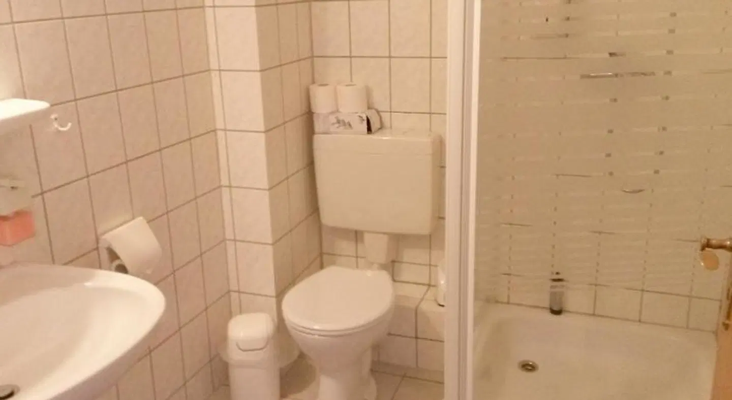 Gästehaus Zur Sorge Badezimmer